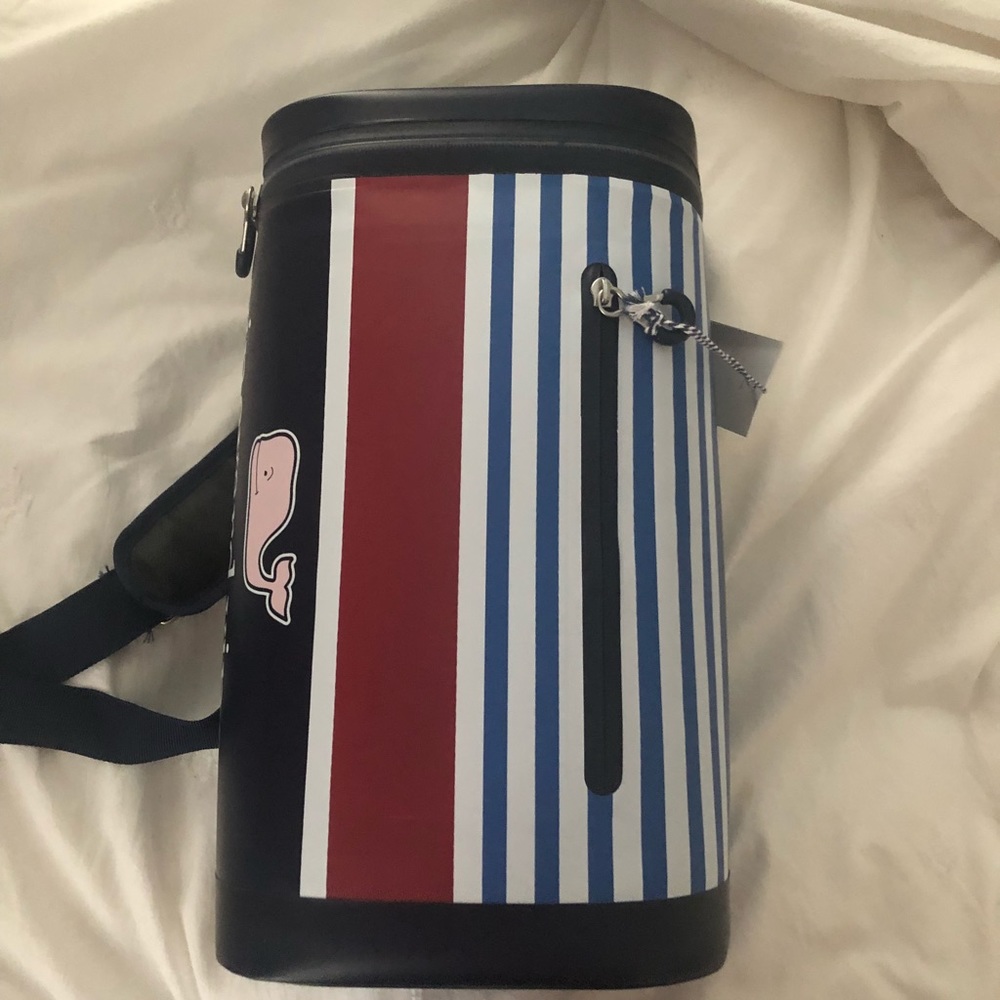 NWT Vineyard Vines coolers